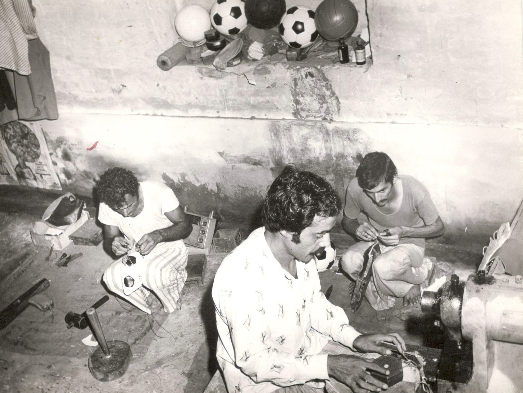 Cricket ball manufacturing companies